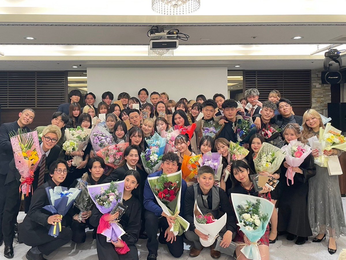 karachan727's tweet photo. 🌸春から関大生🌸の皆さん、こんにちは！
はい！そうです！関西大学商学部祭実行委員会(商祭)の者です！
春から関大生やけど、わからんこといっぱいで不安うわーん😭ってなってると思います！そこで、商祭の僕が、関大の「いろはにほへとちりぬるを」教えます！
いや教えスギィ！
質問ある方DMまで！ https://t.co/OEPrpWGNZE