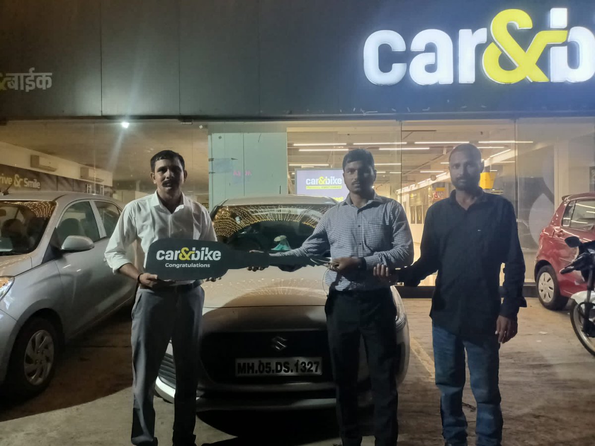 Entering the New Year with gleaming wheels and radiant smiles! Embark on a journey to your closest showroom and delve into the diverse selection of pre-loved cars. Our inventory is brimming with freshness throughout the entire month of January. #Congratulations #HappyCustomers