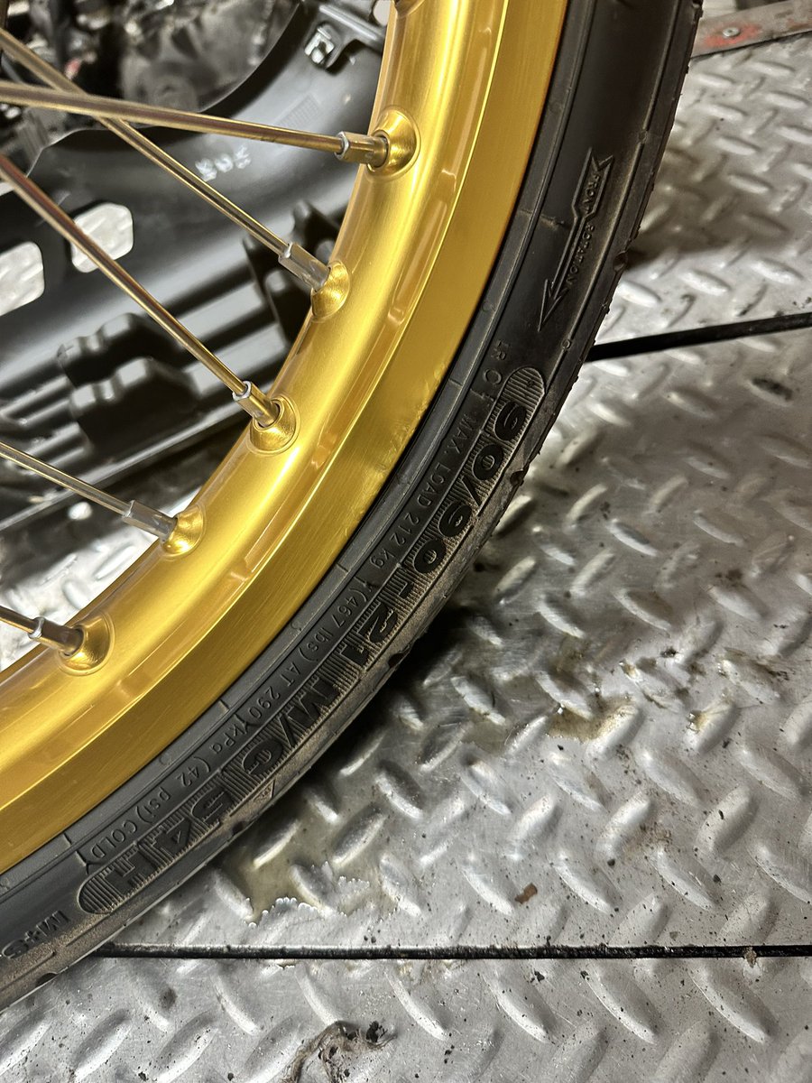 delhirk's tweet photo. @royalenfield attention and support from the RE mgmt ? I am RE M, since 2002 and got Himalayan 450 Henley black. just drive 280 km city drive &amp; at first service shocked to see that my front spoke wheel found bent without any accident or external hit to any stone or pothole . Help https://t.co/lTos0ZgkC0