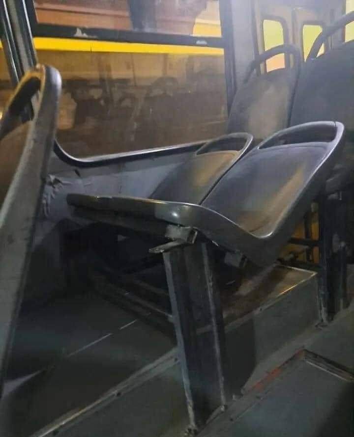 notafaso's tweet image. Con razón aumentó el bondi si ahora viene con asiento semi cama