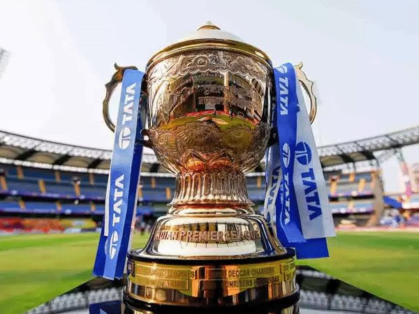 IamAnupPall's tweet photo. The #IPL2024 will not be moving overseas despite India holding general #Elections2024 in April and May.
#ArunDhumal, the league's chairman, said they would liaise with government agencies to ensure an optimal schedule.
[#RevSports] https://t.co/ztq5kUn9e8