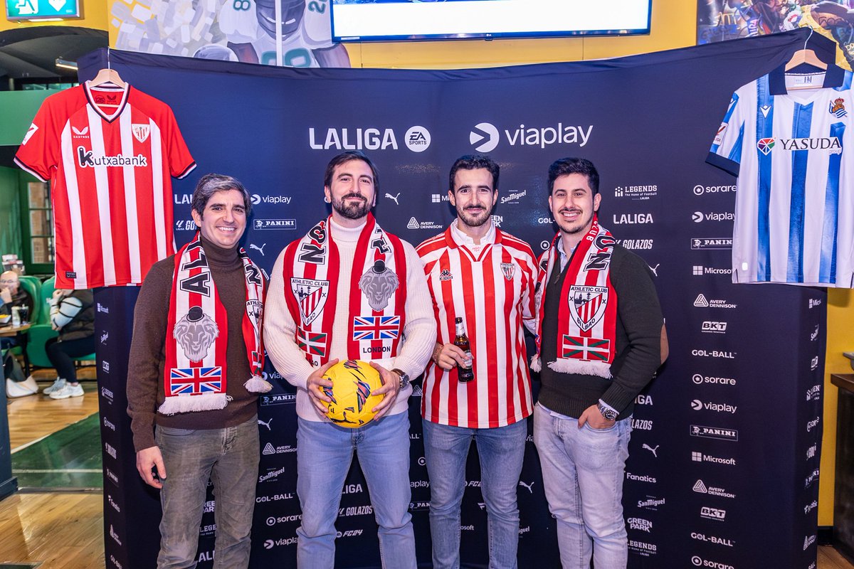MrPentlandClub's tweet photo. Great times in London for the @LaLigaEN #BasqueDerby party 🔴⚪️ vs 🔵⚪️

@MrPentlandClub and  @LONerrealzaleok enjoyed with the support of @Stonegate_Group, @SanMiguel_UK and @CSM_Worldwide 🙌

Aupa #AthleticClub 🔴⚪️🔴

#ALLIRON https://t.co/K3BzsH9pVw