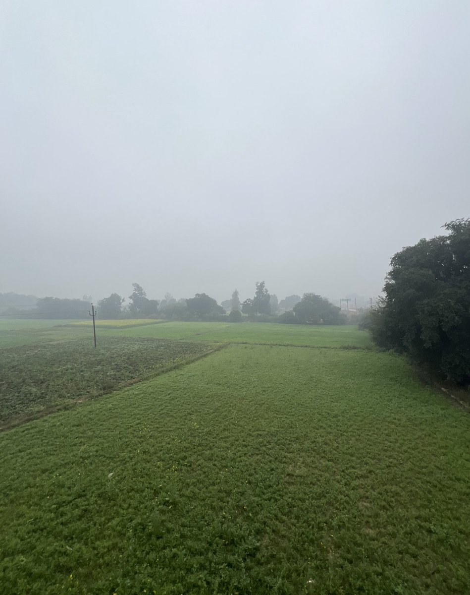 Fire_and_Move's tweet photo. The Uttar Pradesh landscape is so different from any other state. You will get to see variety in one frame. #Roadtrips #Gaaon https://t.co/0PQiPkSN2h