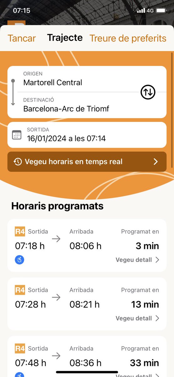 Anacanma's tweet photo. @Renfe @rodalies On és el tren de les 7:18!!?? Creo que l’app no funciona gaire bé https://t.co/ZS0JYgA2pe