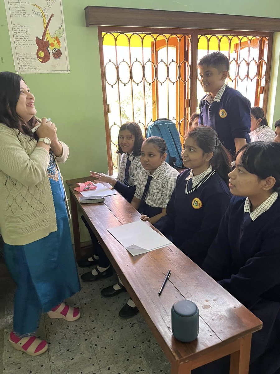 actcoursesasia's tweet image. Kolkata #TEFL #inclass batch displays good classroom management skills and differential teaching practices to accommodate inclusivity in classrooms. They dealt with constraints and displayed quick thinking skills as they demonstrated Teaching Practice at The Riverdale High School