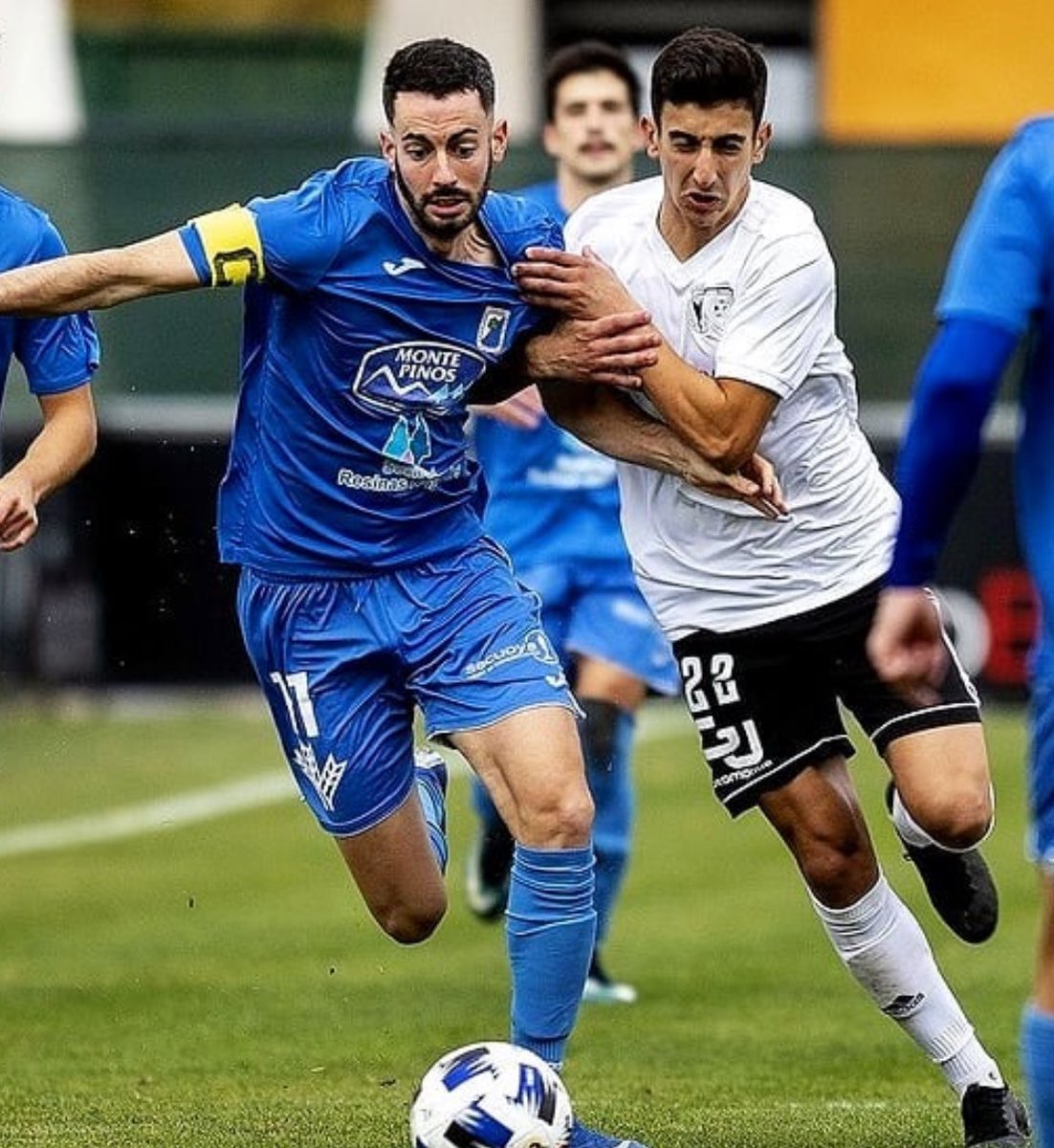 🚨 BAJAS 🚨

Uno de nuestros capitanes, HÉCTOR LAPEÑA <a href="/hectorballuncar/">Héctor Lapeña</a>  ha decido rescindir contrato para lo que resta de temporada.

Seguirá ayudando y aportando al club.

💙🤍Vamos SD💙🤍