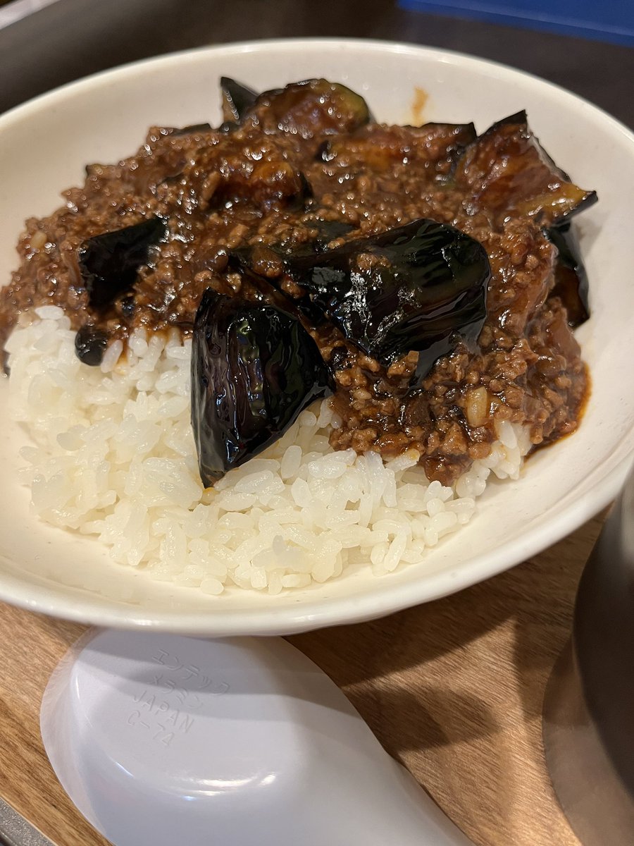 mania_albirex's tweet photo. 麻婆茄子丼美味かった
#OneDAfull https://t.co/1uUCzUzk7S