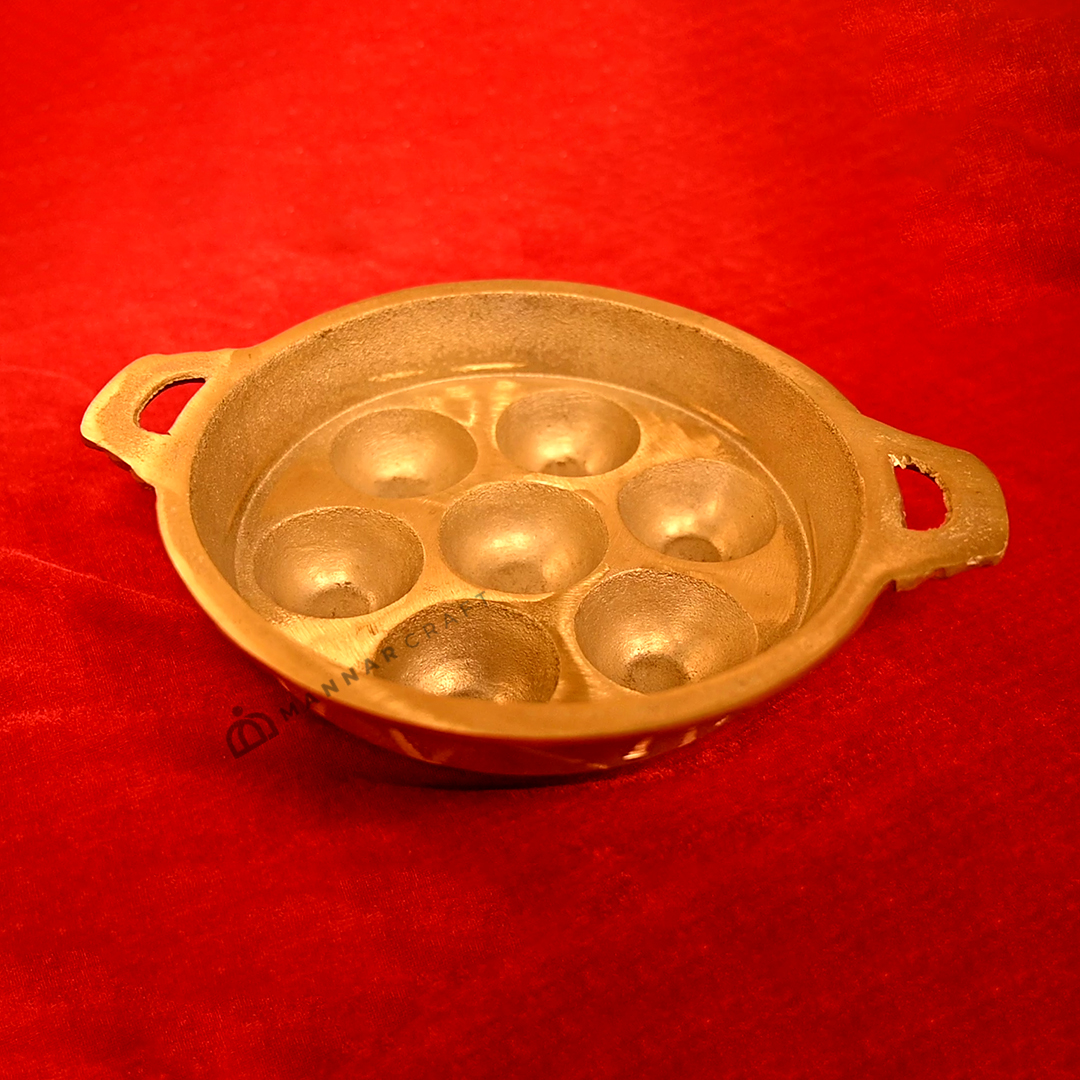 mannarcraft's tweet photo. Bronze Paniyaram Pan – the best Unniyappam Chatti by Mannar Craft! savor the authentic flavors of tradition.
Contact us: +91-73063 96955 / +91-85906 00456
𝟏𝟎𝟎% 𝐬𝐚𝐟𝐞 𝐰𝐨𝐫𝐥𝐝 𝐰𝐢𝐝𝐞 𝐝𝐞𝐥𝐢𝐯𝐞𝐫𝐲
Website: https://t.co/gXkmRrEalW
#BronzePaniyaramPan #MannarCraft https://t.co/HUxE2AgqOa