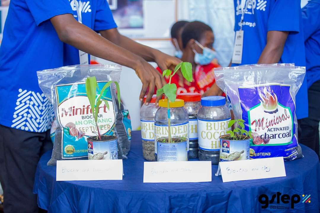 GSTEP_GH's tweet photo. The Accra International Conference Centre will come alive on Wednesday 24th January 2024,as teams from the Greater Accra,Eastern,and Ashanti regions showcase unique products for local communities.

#GSTEPExhibition #GSTEPChallenge #STEM #BeSTEMPowered https://t.co/m6DnQX8uNK