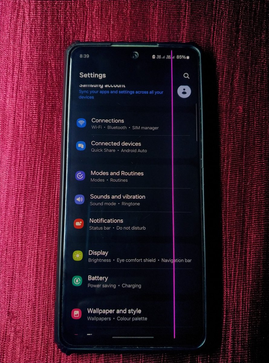tusharkarkera2's tweet photo. Hi @SamsungIndia ,I've been experiencing a persistent pink line on my Samsung A73 5G phone's display after One UI 6.0 update,I'm surprised to be quoted Rs 4200 for the display replacement without any damage to display. https://t.co/W6aGOrXrxv