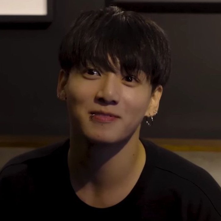 jjkgaIlery's tweet photo. it’s him 🥺 https://t.co/0eFibikIQb