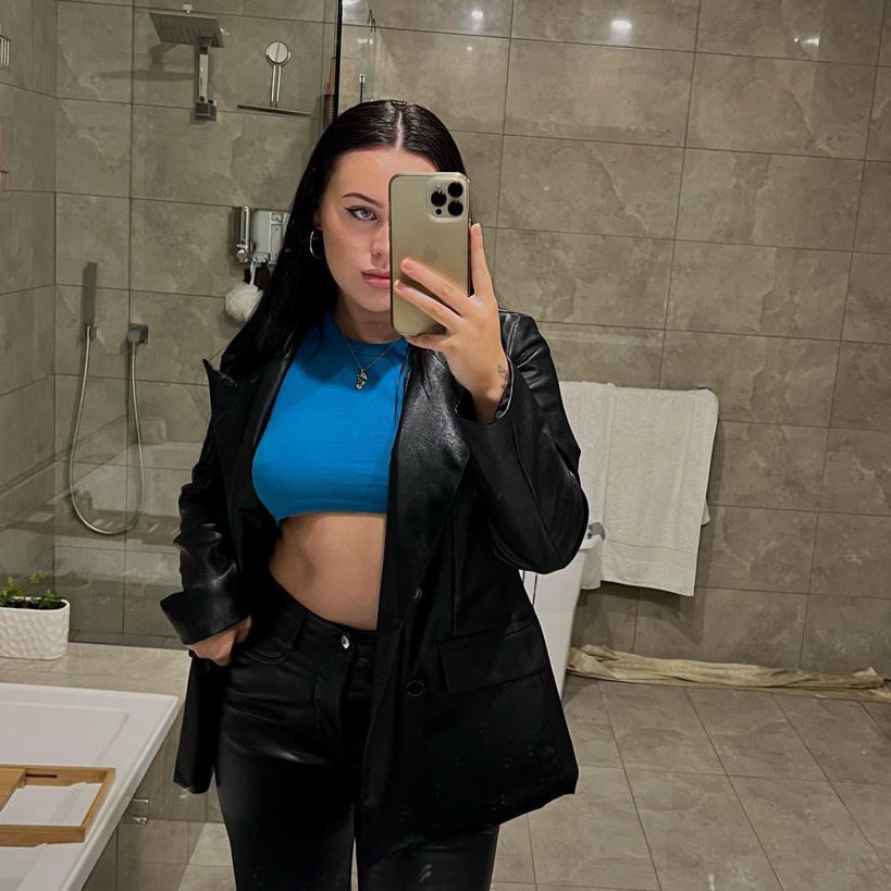 Him95055's tweet photo. Back stroking to irls😵‍💫😵‍💫 #wankchat #expose #teens #gooner https://t.co/DcW5PhZ4wl