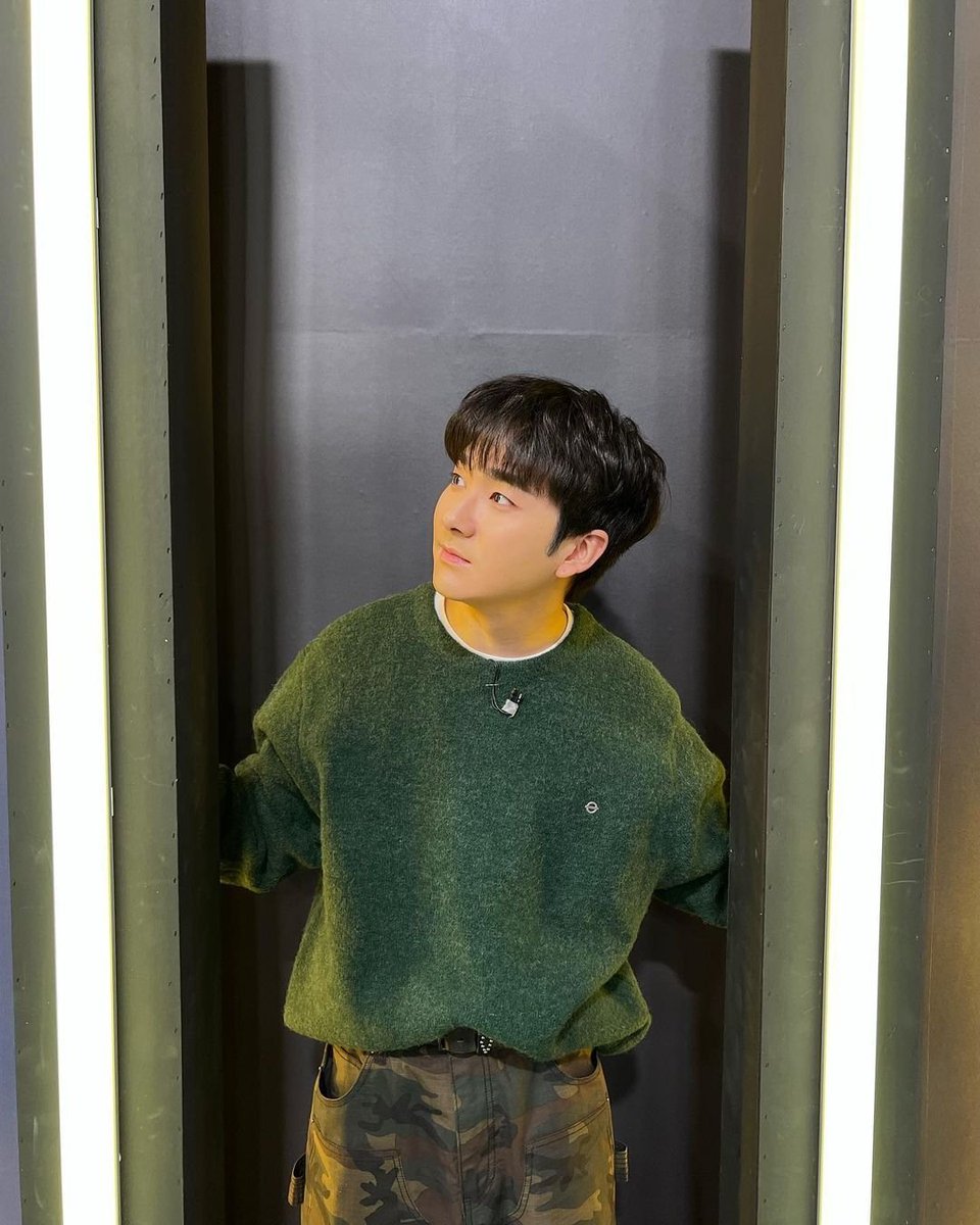 aron_Instagram's tweet photo. 240116 ✨ 

🐶 https://t.co/PMkDxHVvdv

#아론 #곽아론 #AARON #ARON #AaronKwak #kwakaron #인스타그램 https://t.co/PAiaoFXOky