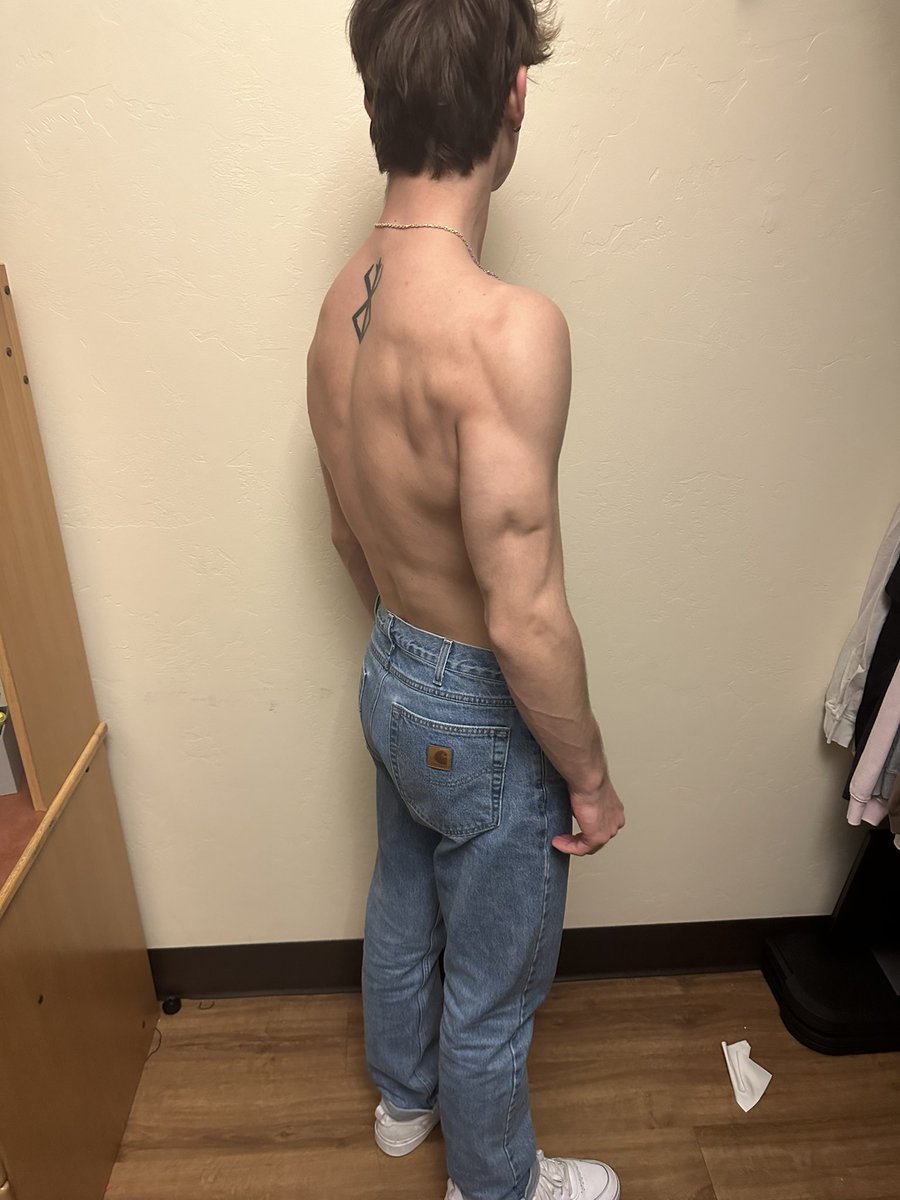 masterjake203's tweet photo. Tris and back, start sending #findom https://t.co/4qpaKyvHKr