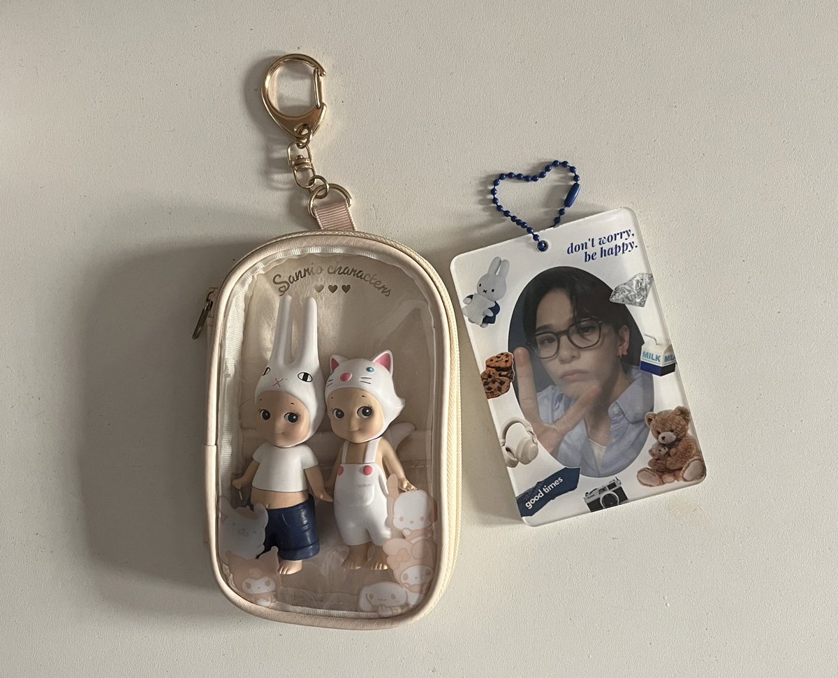 sonnyseasons's tweet photo. school besties🐰🐈🧸 https://t.co/i2aZXmwoqj