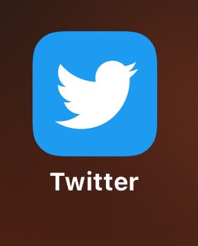 nic013d's tweet image. it’s the way i refuse to update this app because i love my blue bird #twitterforever #felonmusk