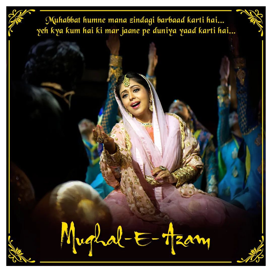 The beautiful qawwali, ‘Teri Mehfil Mein Qismet Azmakar’ from ‘Mughal-E-Azam’ is set between Anarkali and her chief rival, Bahar as a musical debate on the nature of love. Experience such iconic songs from the 1960s K. Asif’s movie come to life at #TheGrandTheatre.