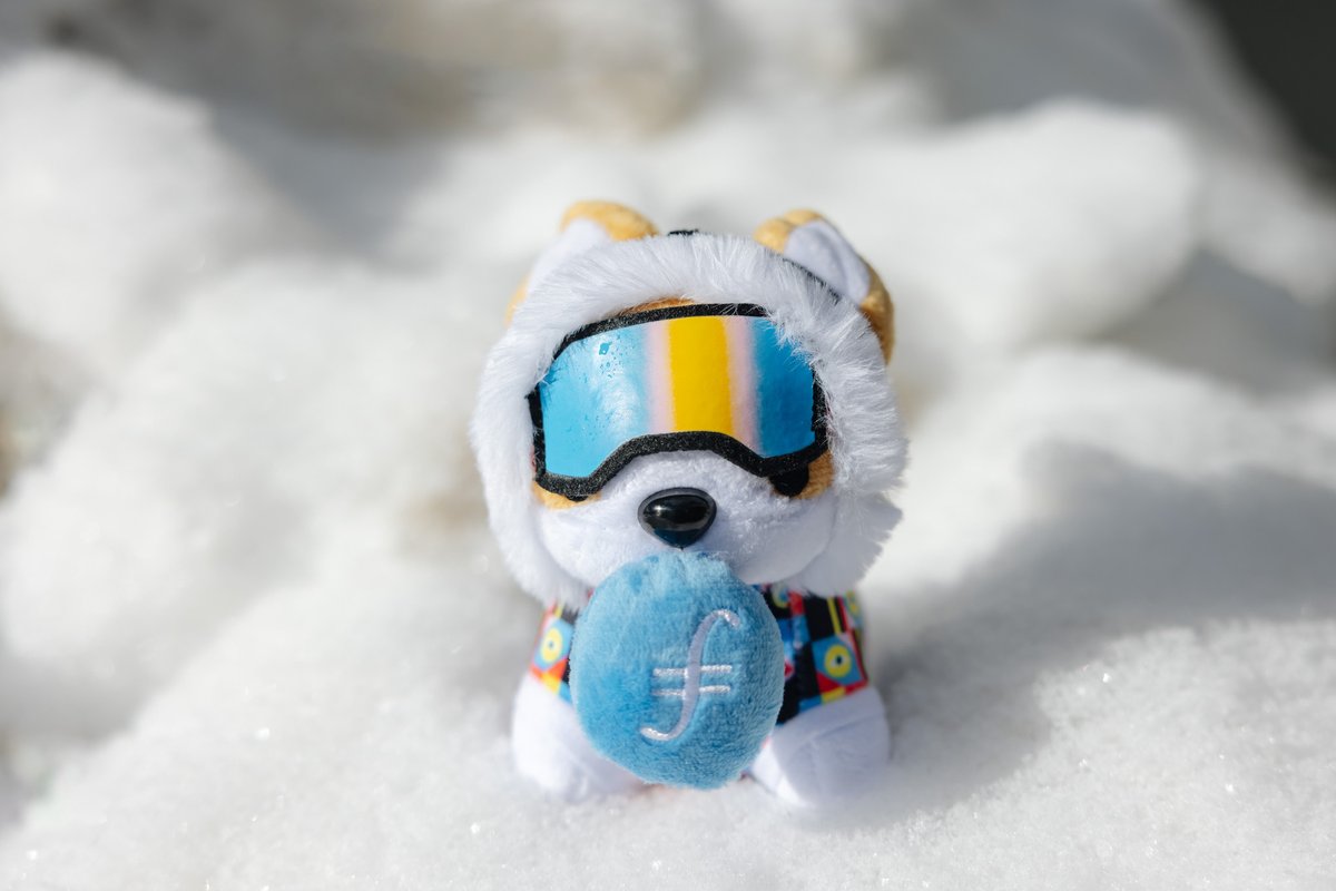 FilFoundation's tweet photo. The sun is shining at the Filecoin Sanctuary ☀️

Stop by the Filecoin Sanctuary in Davos to grab a Biscuit and join us for sessions throughout the day, brought to you by @CNBC and hosted by Filecoin Foundation.

Today's lineup: 

10 a.m. - The Role of Layer 2 in Web3 Protocols
10:30 a.m. - How Will the Crypto Industry Rebuild?
11 a.m. - How AI is Revolutionizing and Reshaping Industries 
11:30 a.m. - The Internet is Broken. These Tech Leaders Have Ideas to Fix It.
12:30 p.m. - Innovating to Feed the World
1 p.m. - The Business Case for Racial Equality
2 p.m. - The Next Frontier in Space
2:30 p.m. - Leading Through Change and Reinvention
2:50 p.m. - Sustainable Future Forum
3:35 p.m. - CNBC fireside chat with Sanda Ojiambo
3:50 p.m. - Navigating the Energy Transition
5 p.m. - CNBC Interview with Nile Rodgers and Nancy Hunt

Full program: https://t.co/86RxhRUgiX

#FFDavos