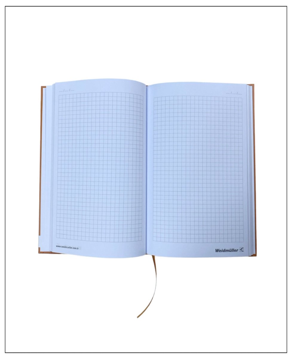 mallofbox's tweet photo. @mallofbox 
#book #paper #giftnotebook #rubbernotebooks #notebook #deskcalendar #box #advertising #calendardesign #calendar #brand #printingpress #press #forbussiness #design #printingservice #office #work #exclusive #printingpress #graphicdesign #printing #mallofbox https://t.co/Ufa0QpVjdN