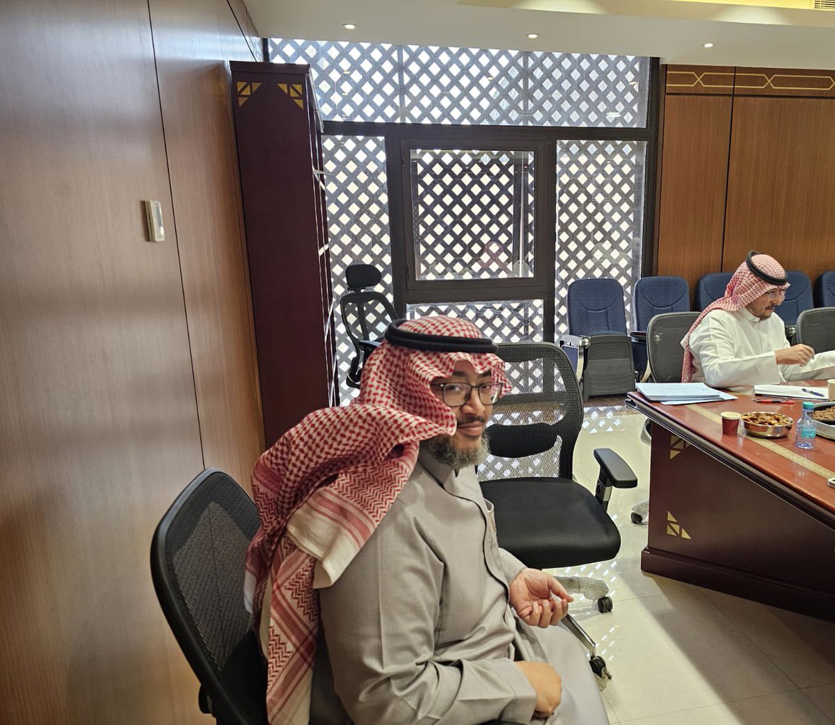 nahege's tweet photo. بإشراف رئيس قسم المناهج وطرق التدريس سعادة الدكتورة هيلة الدهيمان، بدأ طلاب وطالبات الدكتوراه اليوم الثلاثاء الموافق ١٤٤٥/٧/٤هـ، أول اختبار لهم من اختبارات الشامل، دعواتنا للجميع بالتوفيق والسداد✨ https://t.co/WCA5IJpCbe