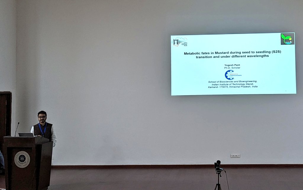 pcdb_lab_iiserb's tweet photo. @DBS_IISERB @iiserbhopal @sdatta7925 @ISPPhotobiology Mr. Yogesh Pant @MetSysBioLab @IIT_Mandi @SKMasakapalli 

@ISPPhotobiology @iiserbhopal 

#EMBOplantBio #ISPP2024 https://t.co/DWn9YTwqln