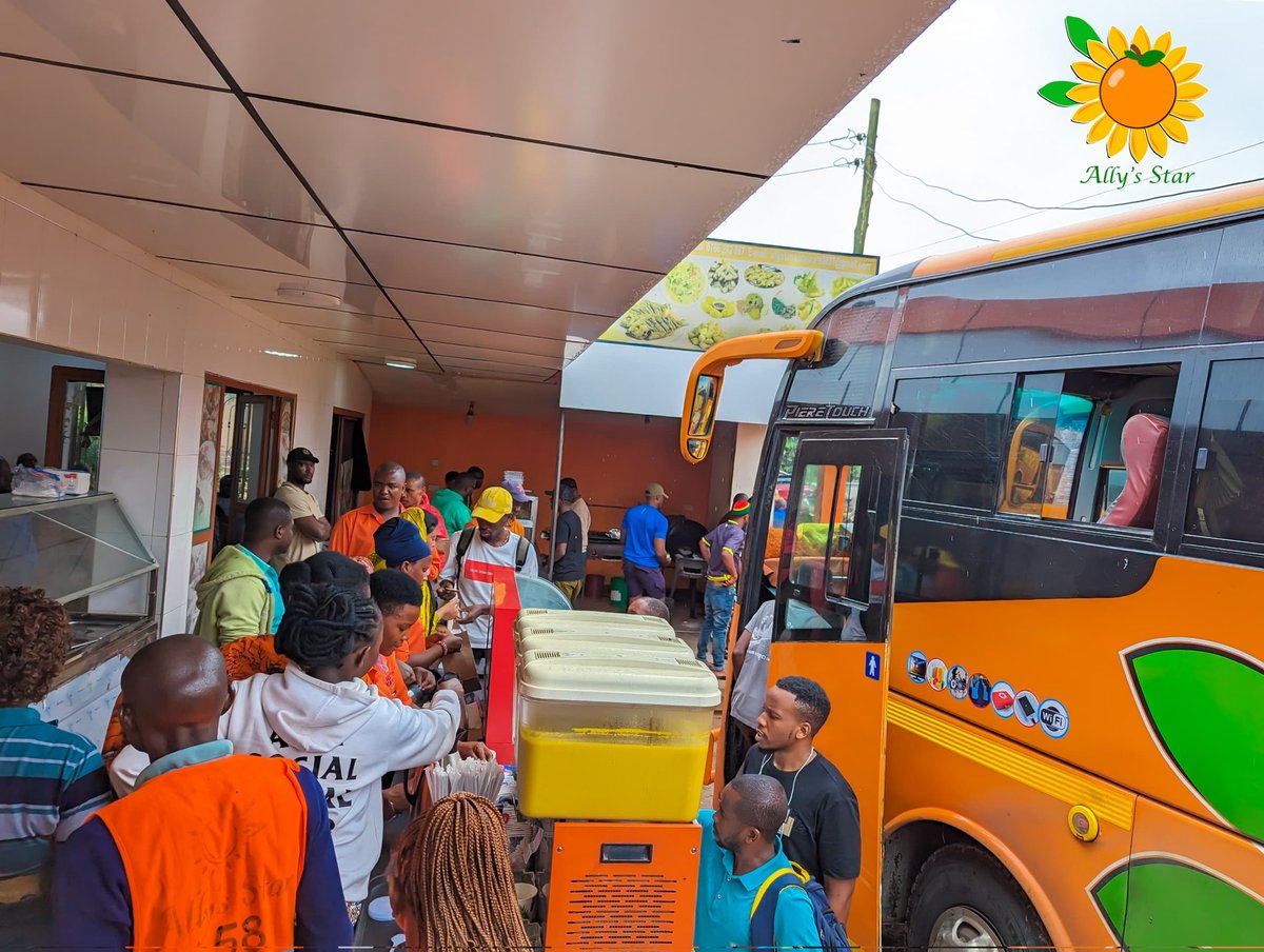 kirigitim's tweet photo. โ๏ธ Wakati baadhi ya #Wakurugenzi wametengeneza sehemu ya kupumzika abiria (Waiting Lounge) kwaajili ya abiria wao, wao wapo mitandaoni wanamiliki #Matusi ya viungo vya mama zao.
Je! Unawajua?
Kama unawajua #Wataje. https://t.co/5UsNx1RLEc