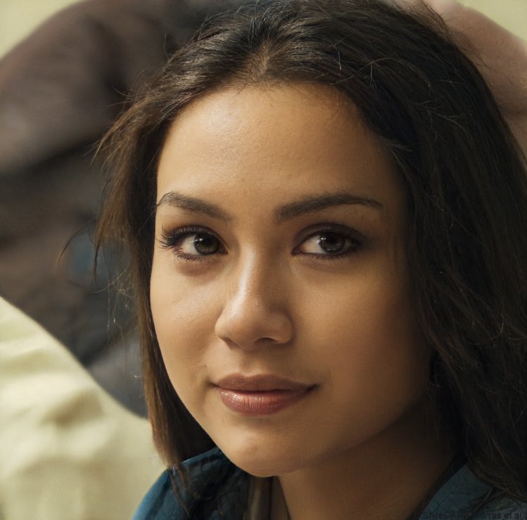 jesuisla_fr's tweet image. Ces personnes n’existent pas.

Imaginez un monde où il sera impossible de distinguer le vrai du faux. Imaginez les dommages des #deepfakes sur des élections si on ne régule pas les IA.

👉 La France doit protéger la démocratie en respectant l’accord sur l'#AiAct
#HumanRightsFirst