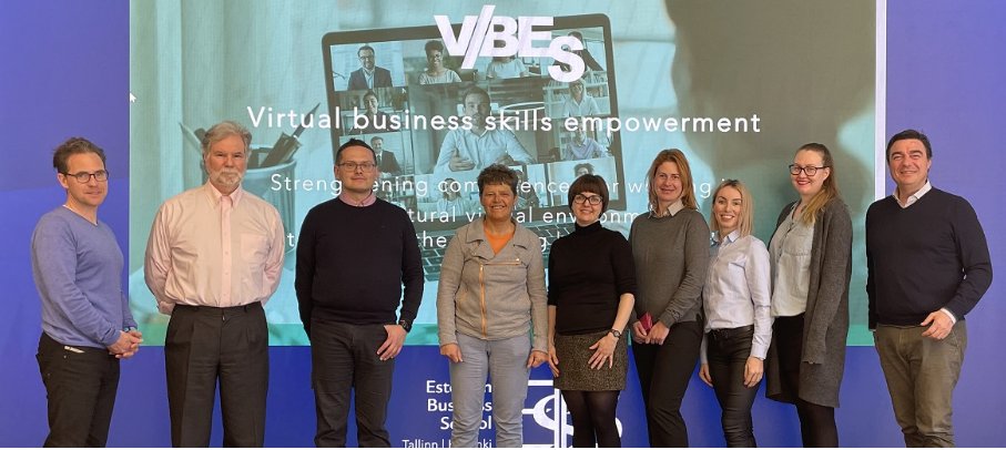 🌐 New success story! 🚀 The VIBES project, a testament to the power of Swiss-EU collaboration, concludes with remarkable success in enhancing digital collaboration skills. Read the full article here: swisscore.org/vibes-entrepre… #SwissEUcollaboration #DigitalSkills #Erasmusplus
