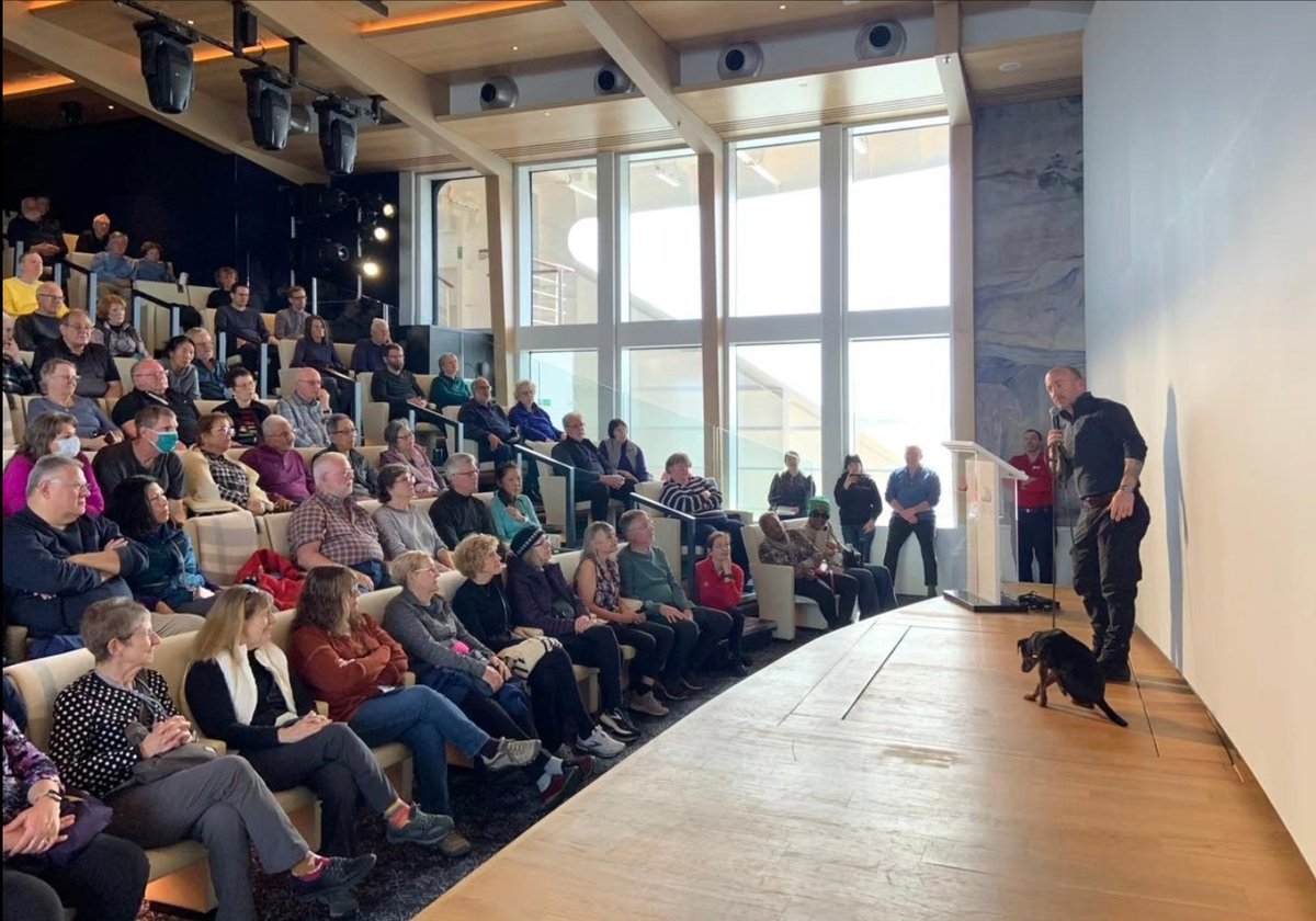 SouthGeorgiaHT's tweet photo. Diary of Hunter the #BiosecurityDog, a week in the life of a working dog keeping #SouthGeorgia free of invasive rodents: https://t.co/GqUxY7Yw38
#SGHT #Workingdog #Conservation #HabitatRestoration
@GovSGSSI https://t.co/NEv0mJynCl