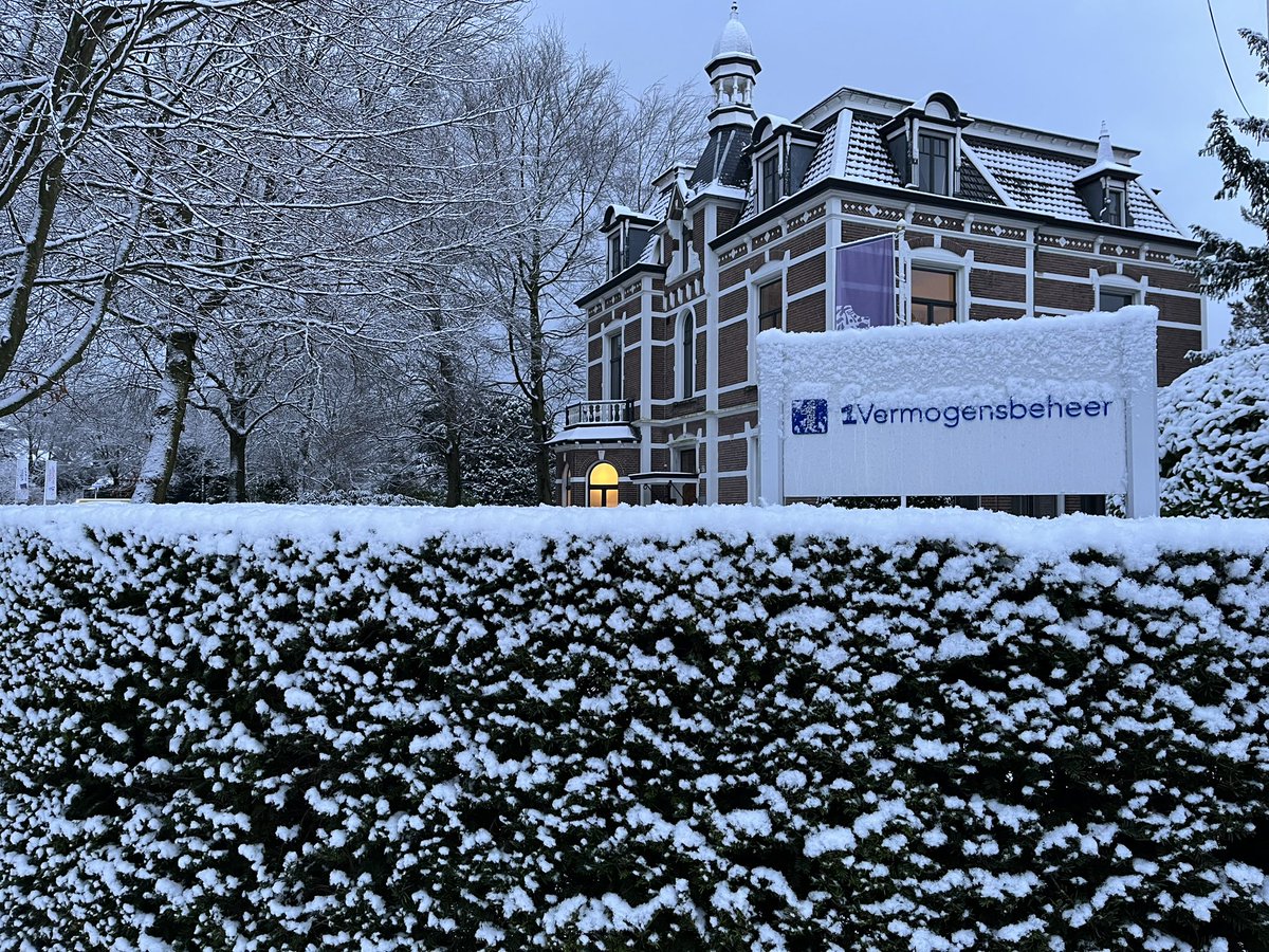 De weg er naar toe was wat lastiger, maar om zo bij je kantoor te komen is toch bijzonder. Fijne dag!