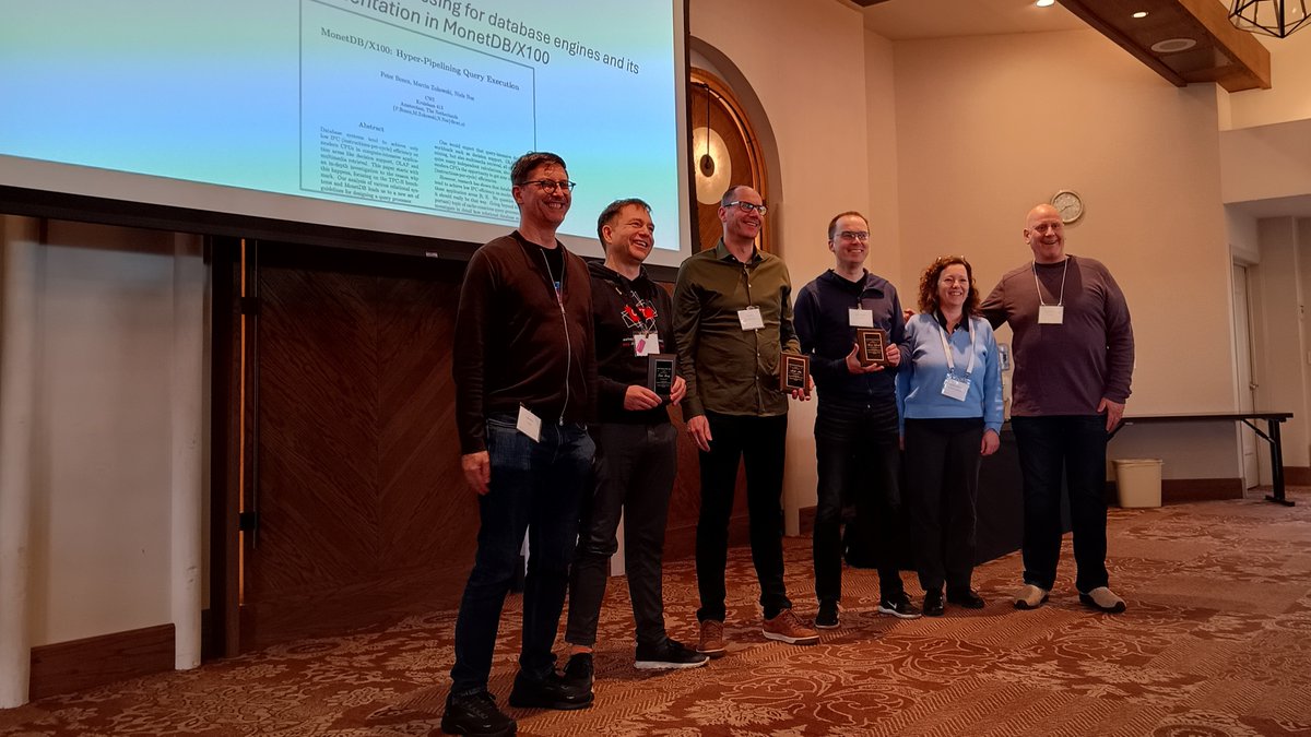 Today at the CIDR conference, Marcin Zukowski, Niels Nes and I received the Test of Time award for our @cwi_da paper on vectorized query execution! Very thankful for this honor & for creating this award going forward. We gave a talk: bit.ly/cidr2024-test-… (with speaker notes)