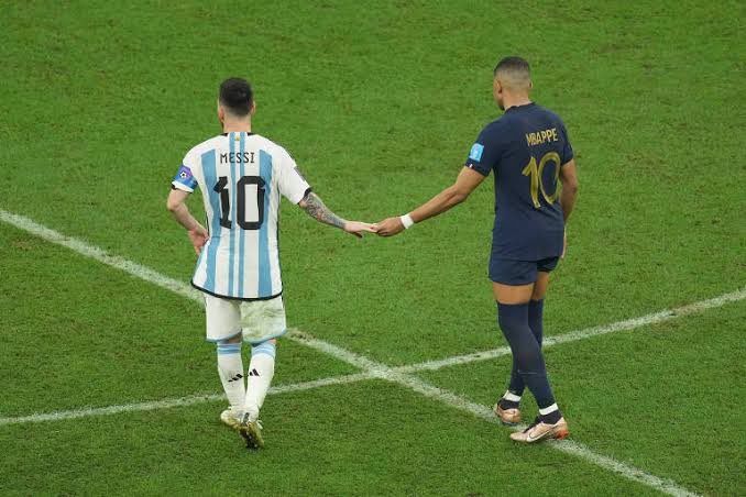 icaro messi tweet media