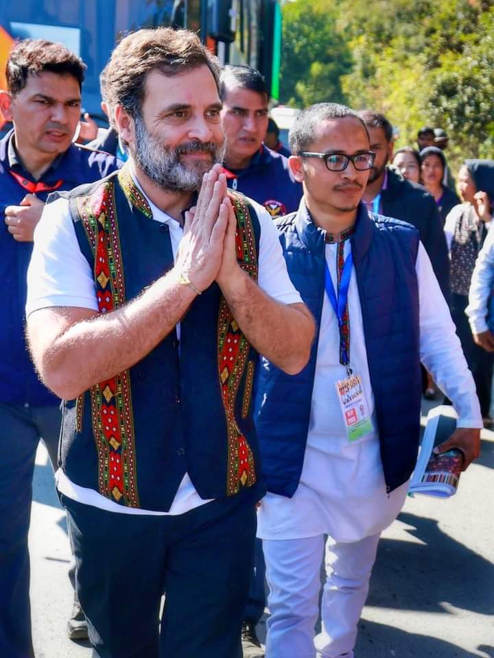 DrLamtinthangHk's tweet photo. Thank-you @RahulGandhi for interacting, hearing and witnessing the pains and sufferings of our people. We will always stand by you to fight against injustice. #NyayKaHaqMilneTak 

@INCIndia @INCManipur @kharge @kcvenugopalmp @priyankagandhi @Jairam_Ramesh @girishgoa @BHAKTACHARANDAS @RanajitSpeaks @TribalArmy @HansrajMeena @PTI_News