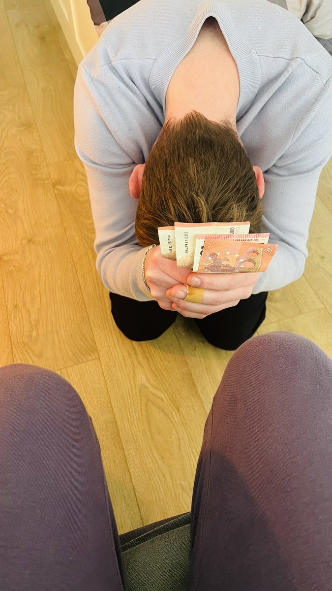 NL_findom's tweet photo. Yes, serve and pay up bitch. #cashslut #findom #cashslave #findommaster https://t.co/zF6mXSF6It