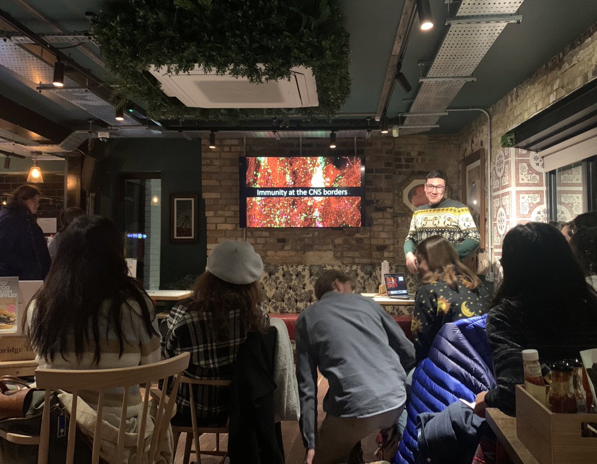 Had a blast listening to @DavidPosner13’s neuroimmunology talk last week with the @ClatworthyLab. I’m now convinced all talks should be given at a cozy pub in an even cozier sweater. Thanks for letting me crash!