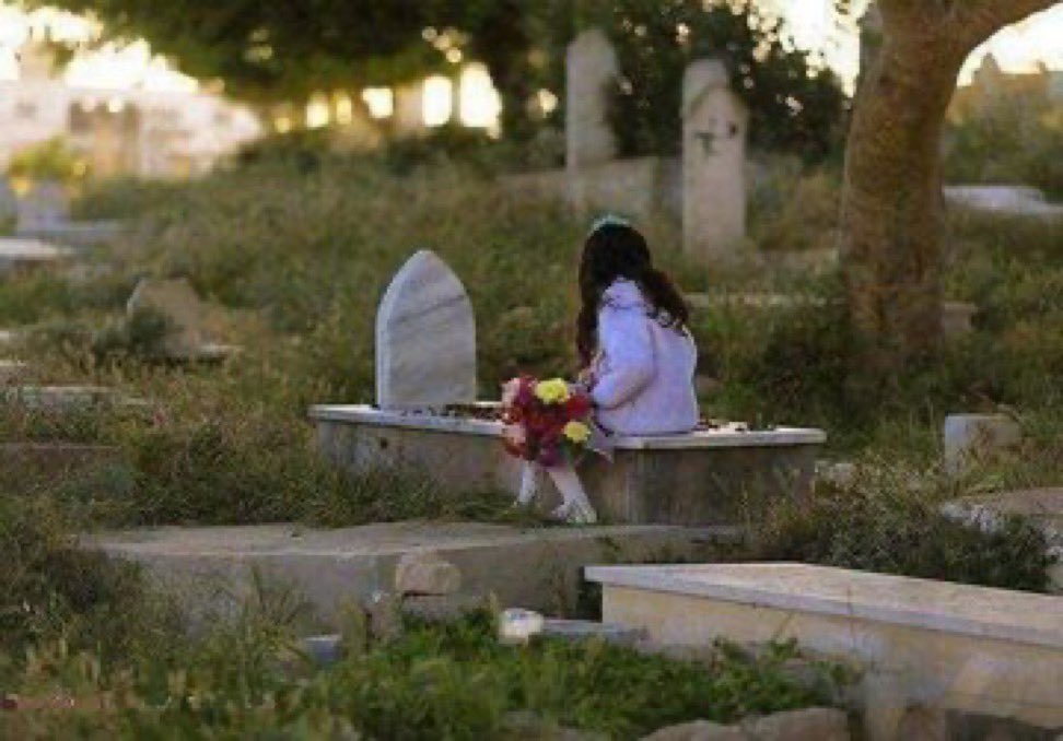 اخبرو من ماتو.، إننا لم نجد من بعدهم أحداً.، 💔🥀