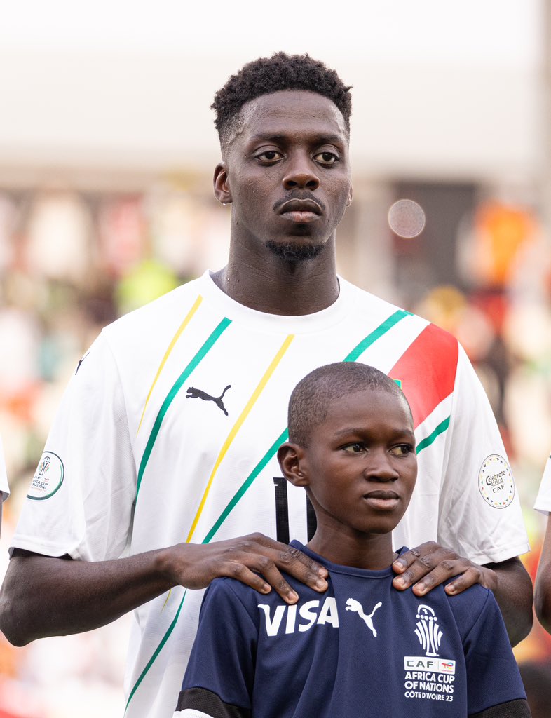 momobayo27's tweet photo. Proud of this group who never gives up ⚔️
Happy to have been able to score my first goal in this competition 🇬🇳
#GBINGBINSO #CAN2023 #MB11 https://t.co/4RGP0DiYnX