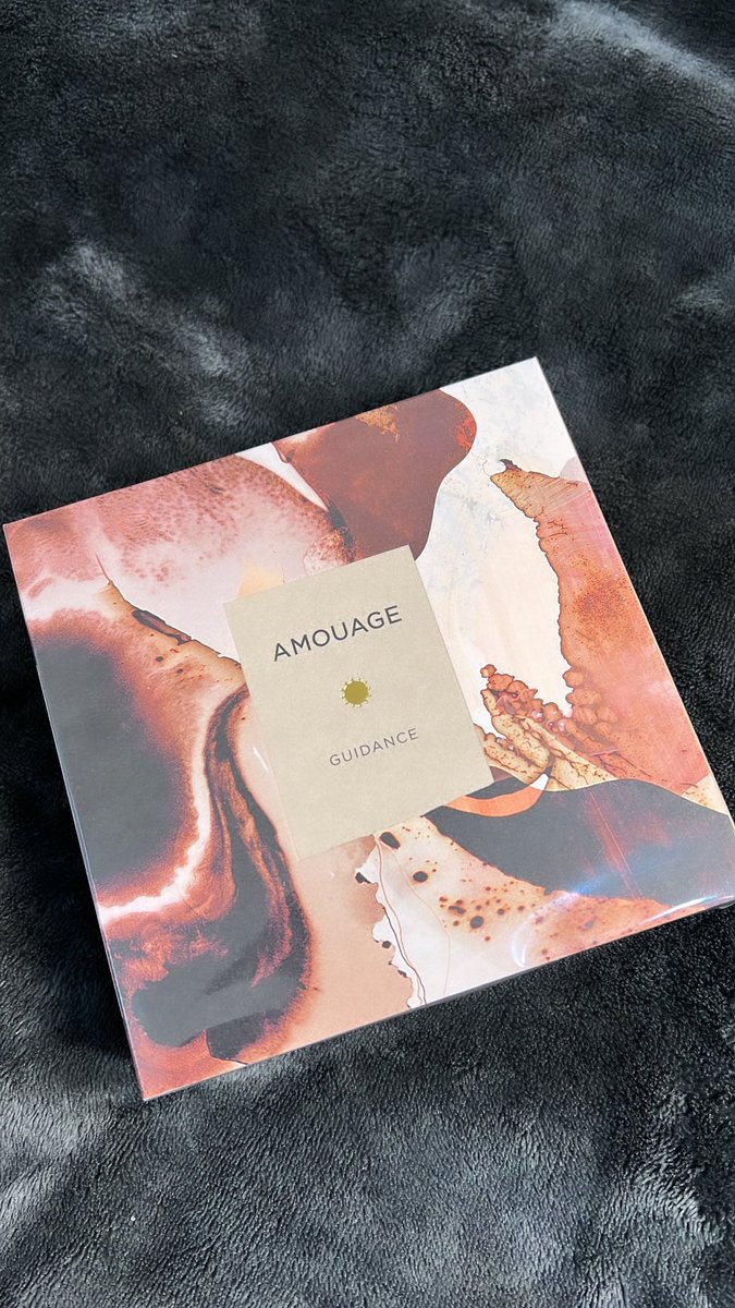 A_doseof_E's tweet photo. Thank you Lord 😩😩. PR blessings from Amouage 😭❤️❤️❤️❤️ https://t.co/tuqrNxGGVT