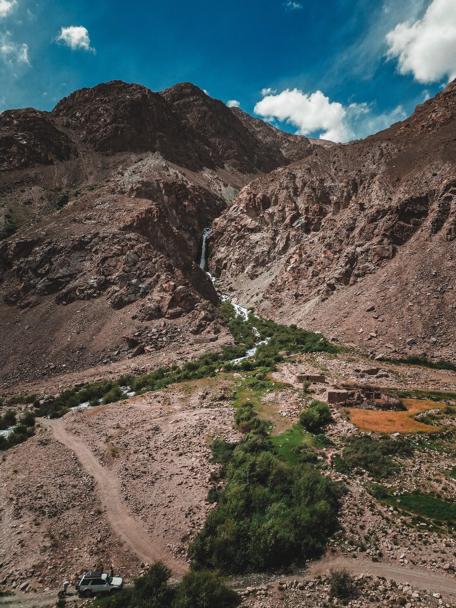 emranwadan's tweet photo. Neshtkhwar Waterfall, Wakhan Afghanistan 🇦🇫

#emranwadan https://t.co/xbmtqsVyIa