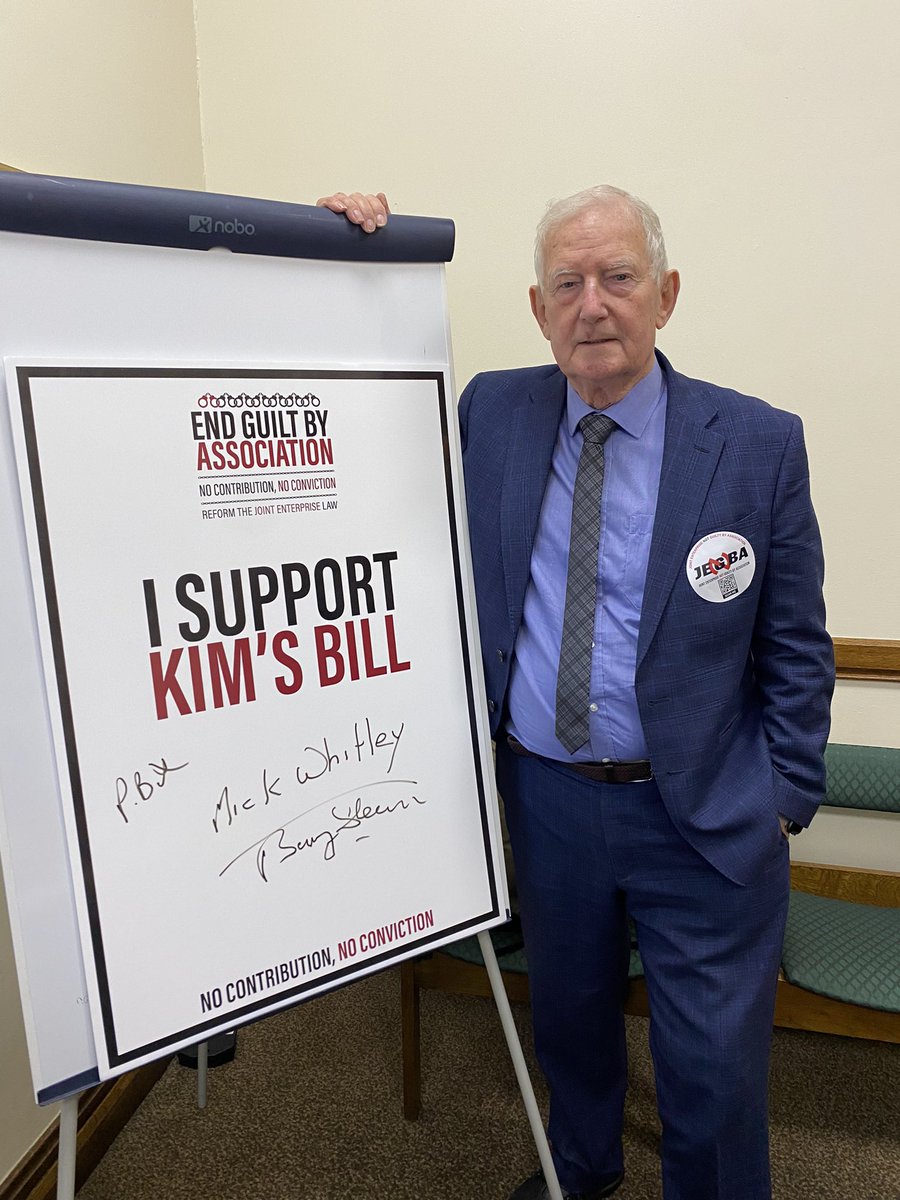 BarrySheerman's tweet photo. It is a pleasure to be supporting @KimJohnsonMP and her Private Members’ Bill on Joint Enterprise. 

I encourage all my parliamentary colleagues to support this bill https://t.co/9HG8OKOUix 

#jointenterprise #JENGbA https://t.co/ZtufUoSuxo