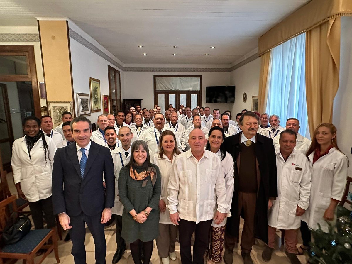 Mirta Granda Averhoff (@mirtagranda) on Twitter photo Comparto interesante artículo del periodista y amigo <a href="/nicolapirone/">Nicola Pirone</a> en <a href="/kalabriatv/">kalabriatv</a> que define la presencia de los médicos cubanos como una bendición para la Región #Calabria.
#CubaPorLaSalud
👉 kalabriatv.it/2024/01/14/i-m… Comparto interesante artículo del periodista y amigo <a href="/nicolapirone/">Nicola Pirone</a> en <a href="/kalabriatv/">kalabriatv</a> que define la presencia de los médicos cubanos como una bendición para la Región #Calabria.
#CubaPorLaSalud
👉 kalabriatv.it/2024/01/14/i-m…