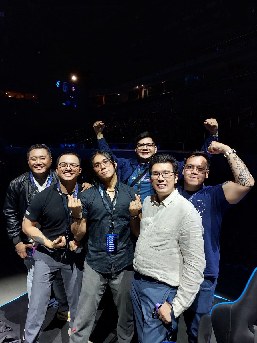 raf (@rafcsts) on Twitter photo APAC Pred League Boys!
Also, working out with <a href="/AsuraiGaming/">Asurai 🇵🇭</a> and <a href="/blackenBluePH/">blackenBlue 👽</a> for a week straight was a fun experience and them boys STRONG
Glad to see <a href="/GioDungca/">G10 🇵🇭 | Gio Dungca</a> get back on the gym grind!
Thank you again <a href="/PredatorGaming/">Predator Gaming</a> for the opportunity 💙
#PredatorLeague2024 APAC Pred League Boys!
Also, working out with <a href="/AsuraiGaming/">Asurai 🇵🇭</a> and <a href="/blackenBluePH/">blackenBlue 👽</a> for a week straight was a fun experience and them boys STRONG
Glad to see <a href="/GioDungca/">G10 🇵🇭 | Gio Dungca</a> get back on the gym grind!
Thank you again <a href="/PredatorGaming/">Predator Gaming</a> for the opportunity 💙
#PredatorLeague2024