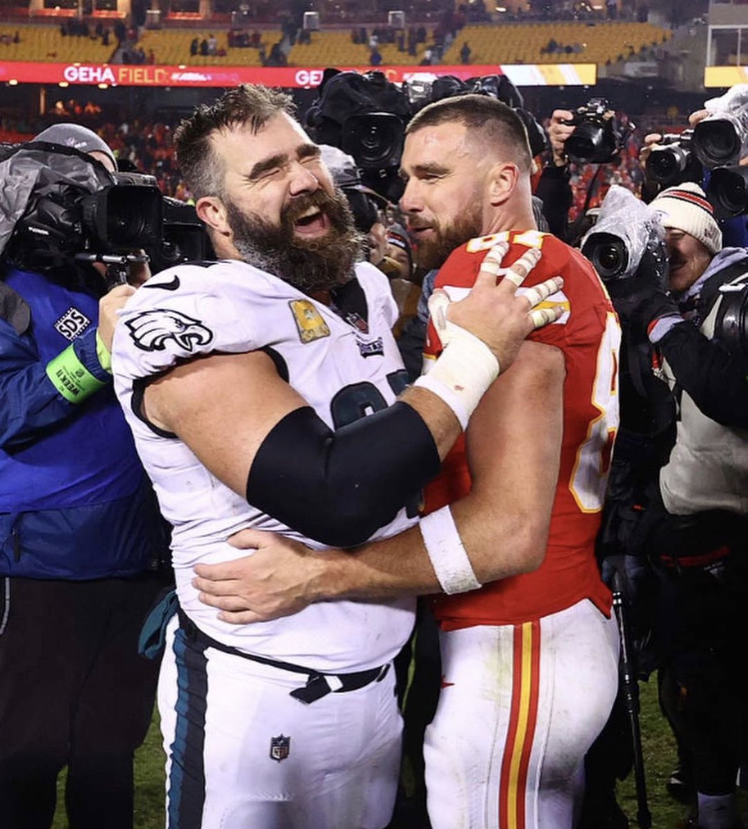 travis has played his last game ever against his older brother in the nfl 🥺