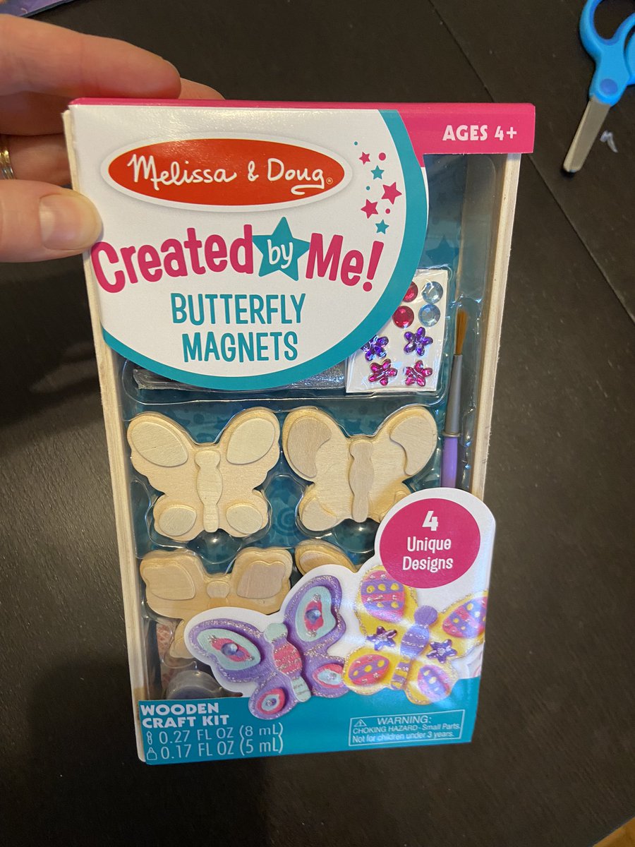 MichelleEul's tweet photo. @MelissaAndDoug This craft kit was so over packaged! A wooden box that was mostly empty and lots of plastic. I challenge you to please use our resources more wisely. Thank you https://t.co/j4UJqY9ykG