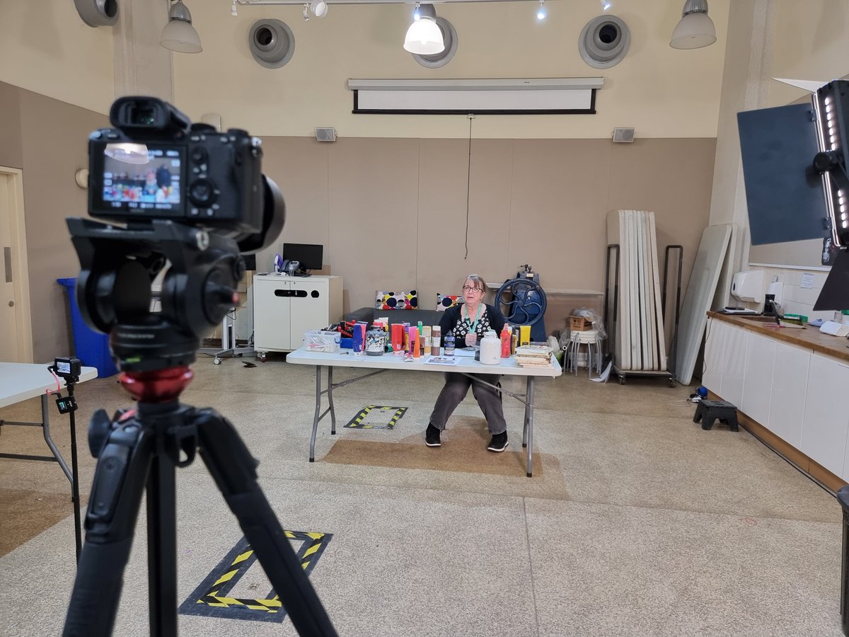 ForgeCPD's tweet photo. More great #creativetoolbox content being captured today. This time at the fantastic @SheffMuseums Millennium Gallery.
@CreateSheff @imaginerotherhm @artukdotorg @RoSIS_1 @learnsheffield https://t.co/h0gamgOGM2