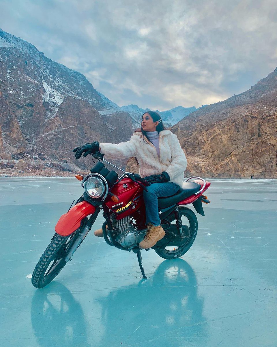 workfromhunza's tweet photo. Attabad Lake Hunza 😍

#Hunza #GilgitBaltistan #Pakistan #Travel #Mountains https://t.co/YNBpxpl0wT