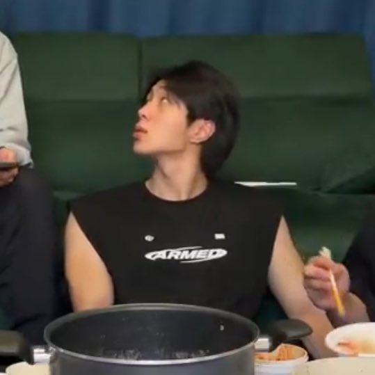 vansonfskool's tweet photo. 🍲 https://t.co/EOIyfFk66R