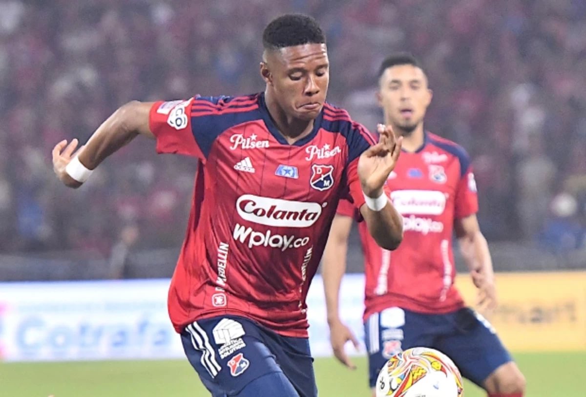 El VBAR CARACOL tweet media