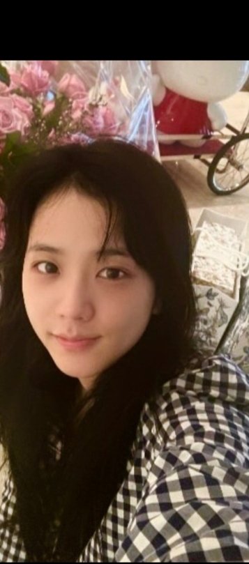 lisooREAL2's tweet photo. #2soo https://t.co/WQgylx8Sg3