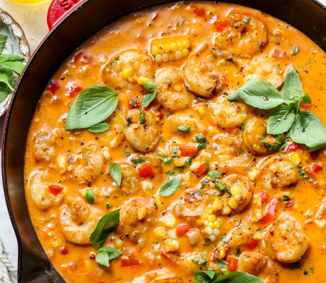 mamanadia044's tweet photo. Mama Nadia's Kitchen Magic Juicy Shrimp is an absolute delight to the taste buds. The dish is a perfect blend of flavors and spices that come together in a magical sauce that will leave you craving for more. 
 (250) 986-1915 or online at:
https://t.co/OzoHnGRh83 https://t.co/5Bsvasj3wE